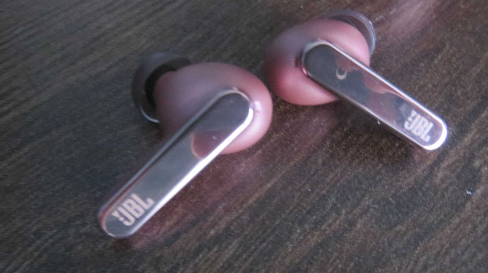 Słuchawki douszne JBL Live Pro 2 TWS