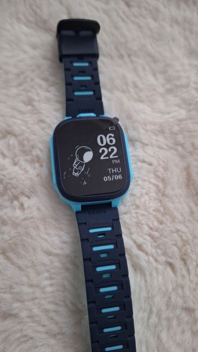 Inteligentny zegarek pthtechus dla dzieci smartwatch vv nowy,