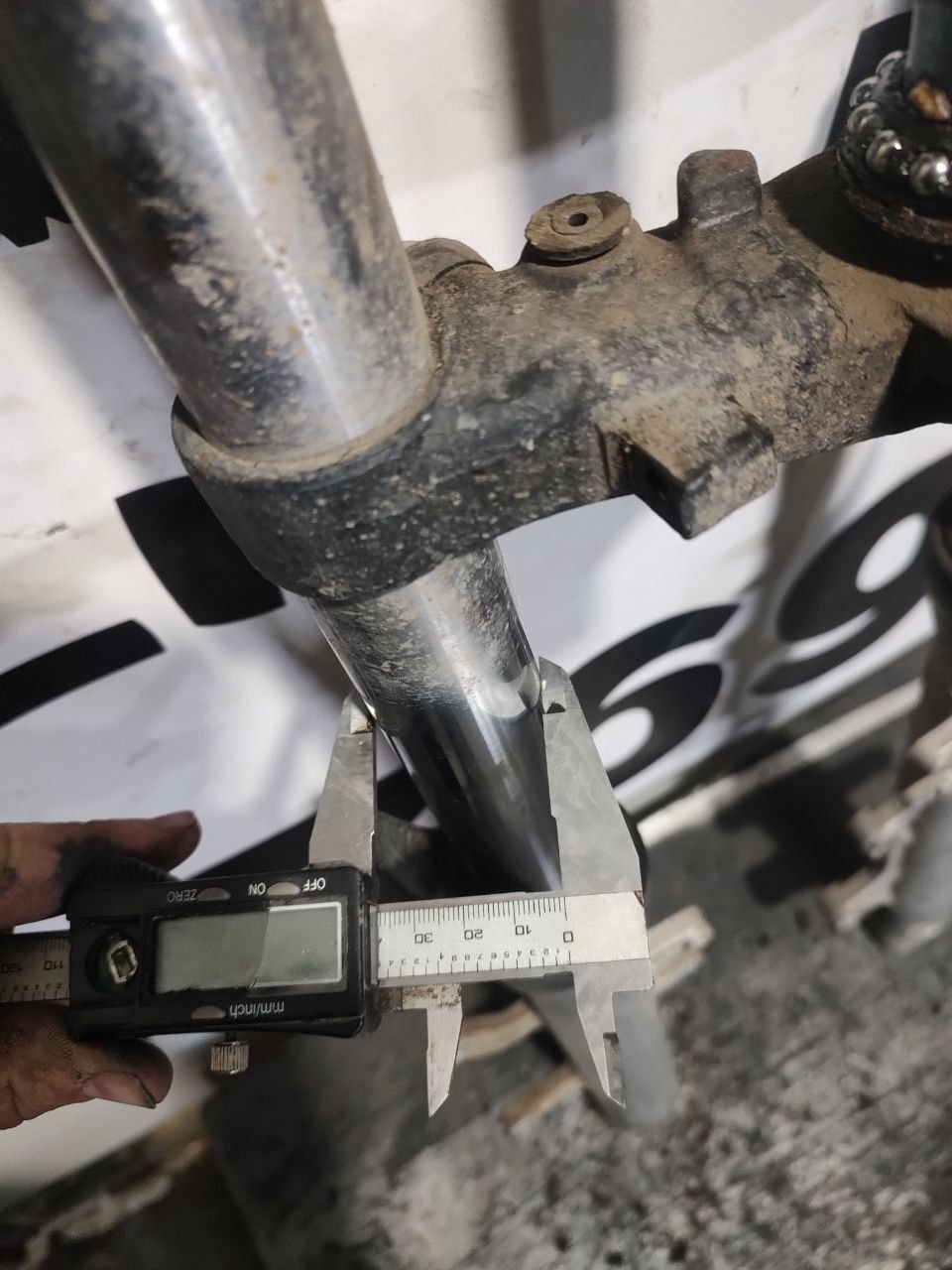 Вилка в зборі до мотоцикла Viper V250-CR5, Loncin CR4, Geon CR6,Інші!
