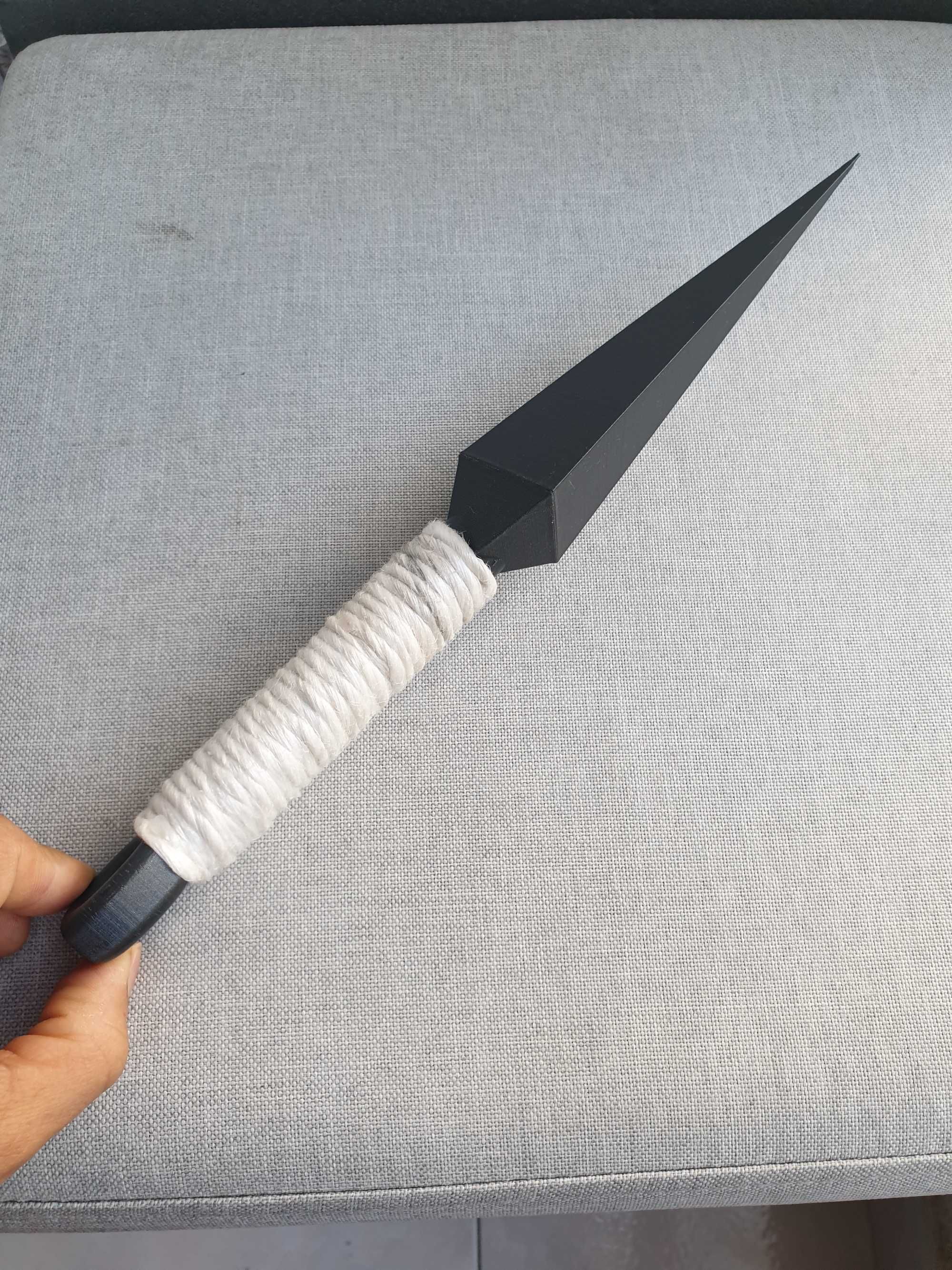 Kunai Naruto de plástico endurecido