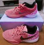 Sprzedam buty do koszykówki Nike JA 2 HEART EYES

MAGIC EMBER/IRON GRE