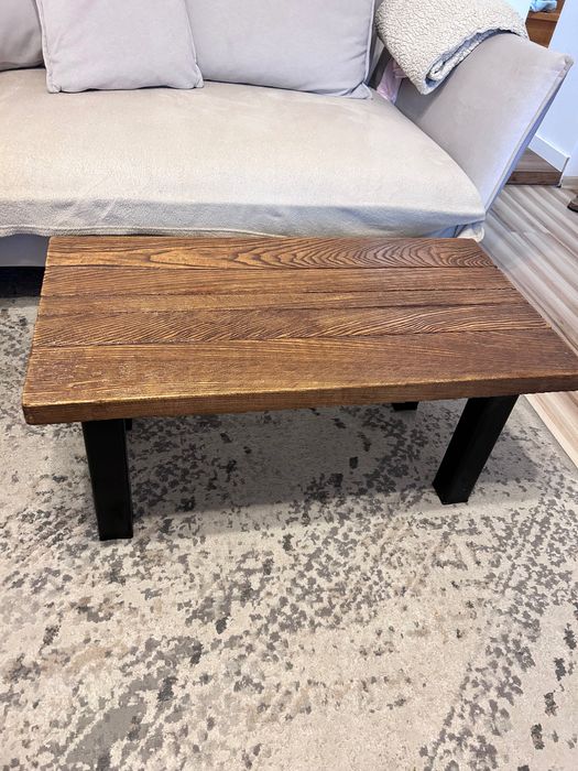 Stolik kawowy drewno lite metalowe nogi