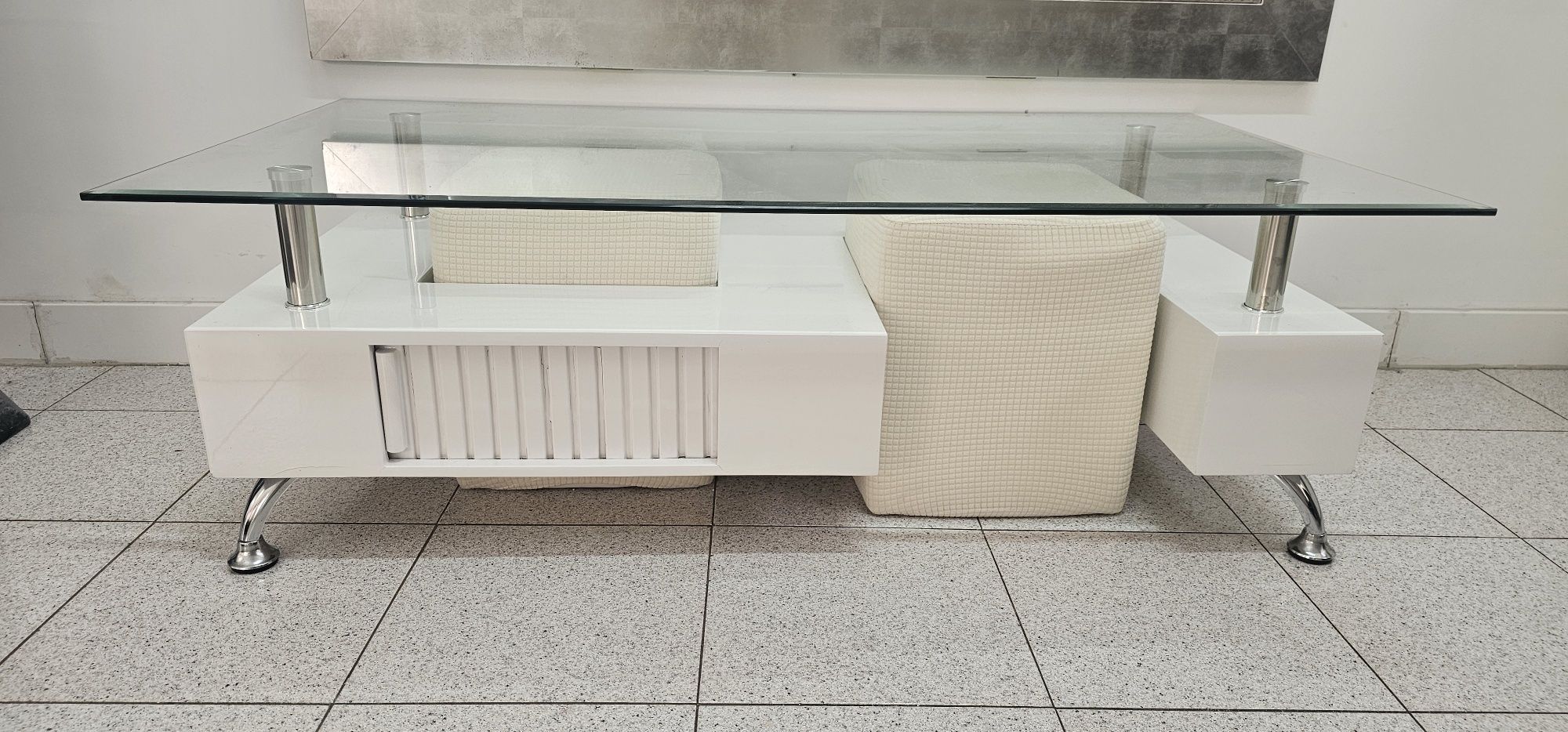 Mesa centro vidro com 2 puffs
