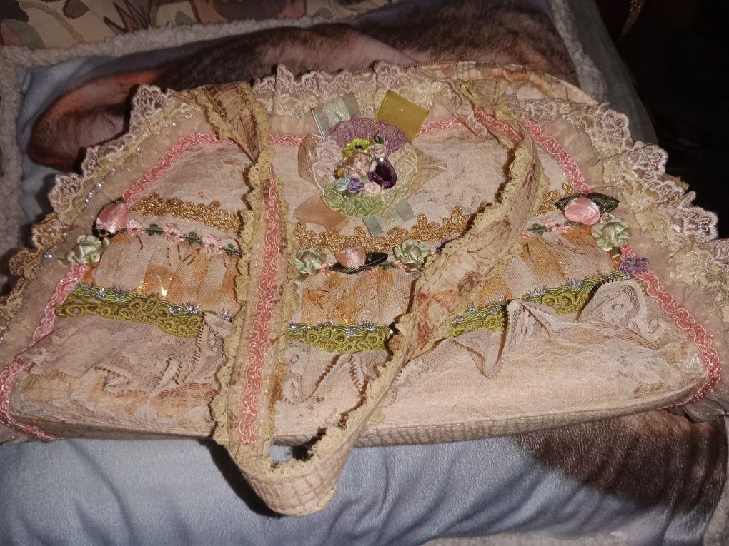 Sprzedam torebkę goblin chimaki