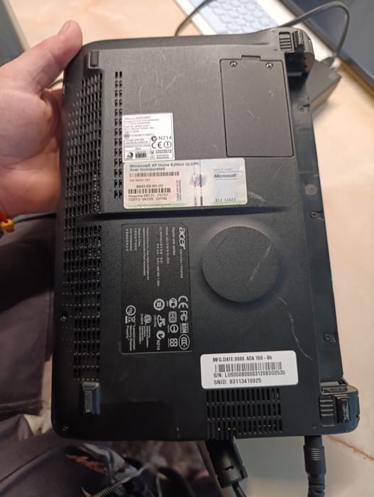 Продаю нетбук Acer
