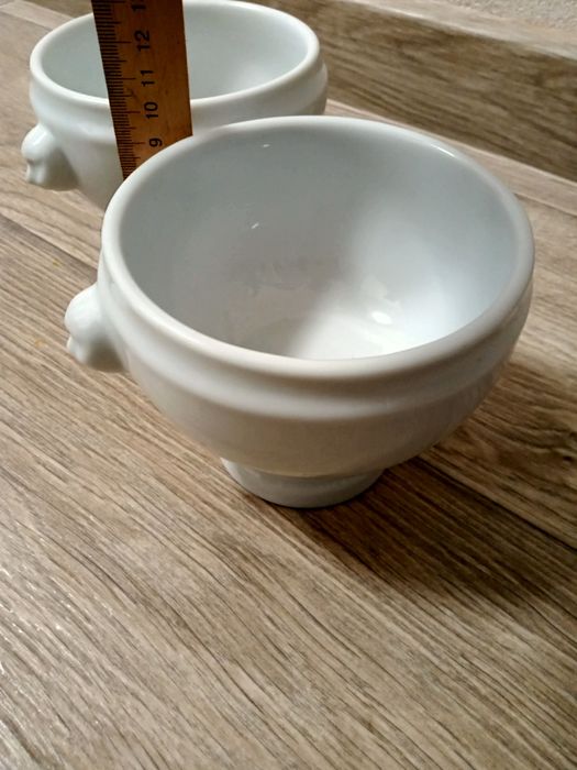 Кавоварка,вінтажні піали або кашпо