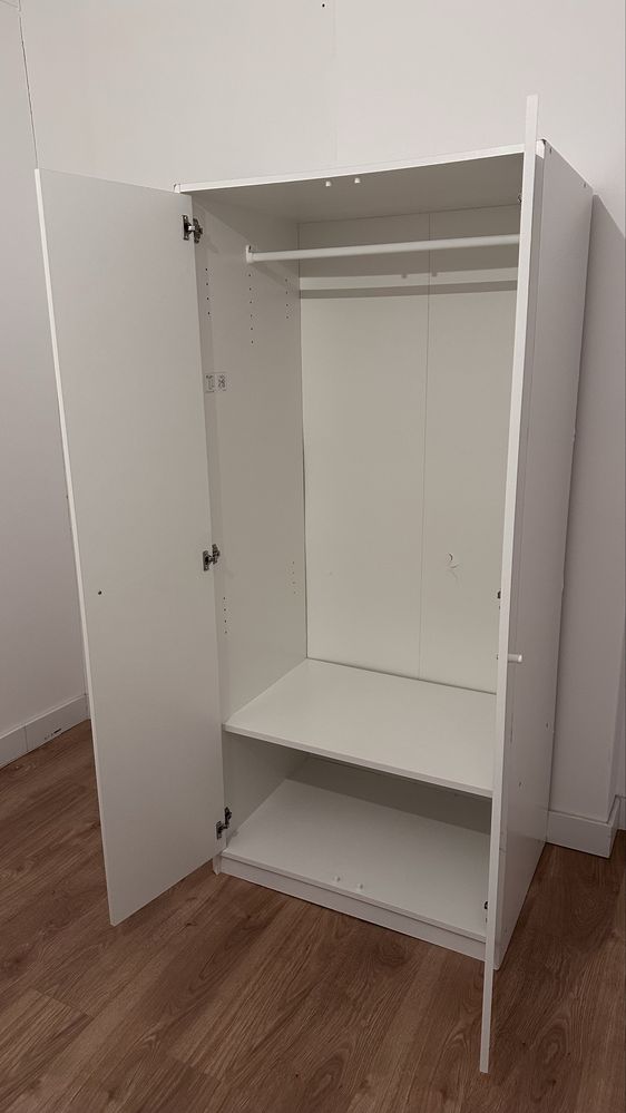 Roupeiro branco
