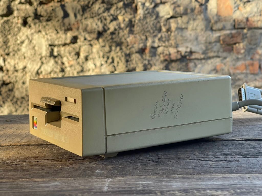 Apple 5,25 stacja dyskietek A9M0107.