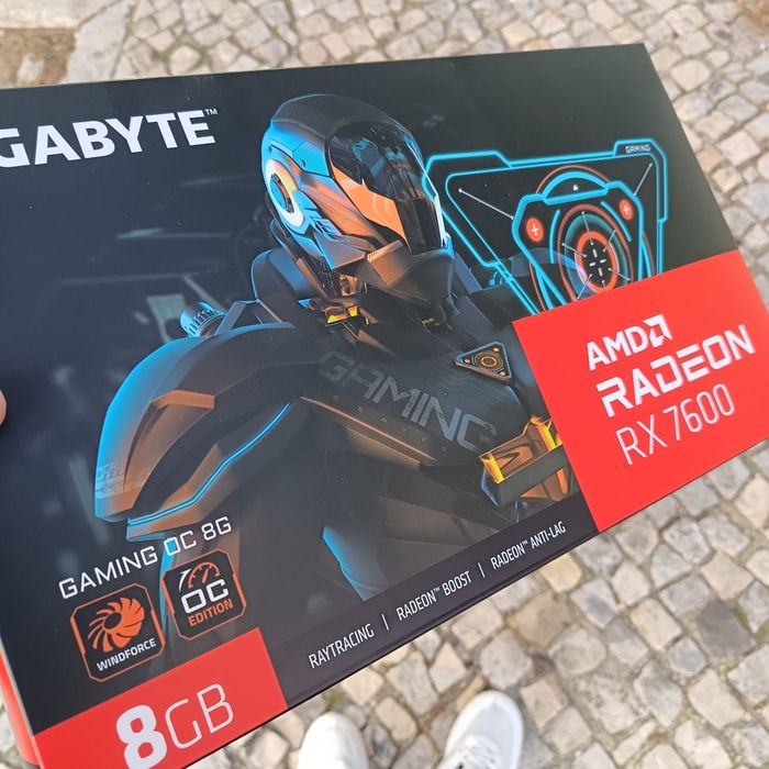 Placa gráfica rx 7600 8gb