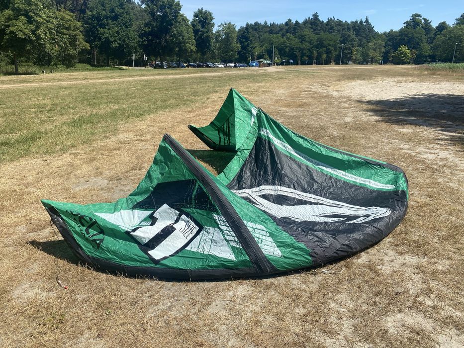 Latawiec  f-one cshape 11m2 KOMPLET !!! + deska, bar, trapez, pompka