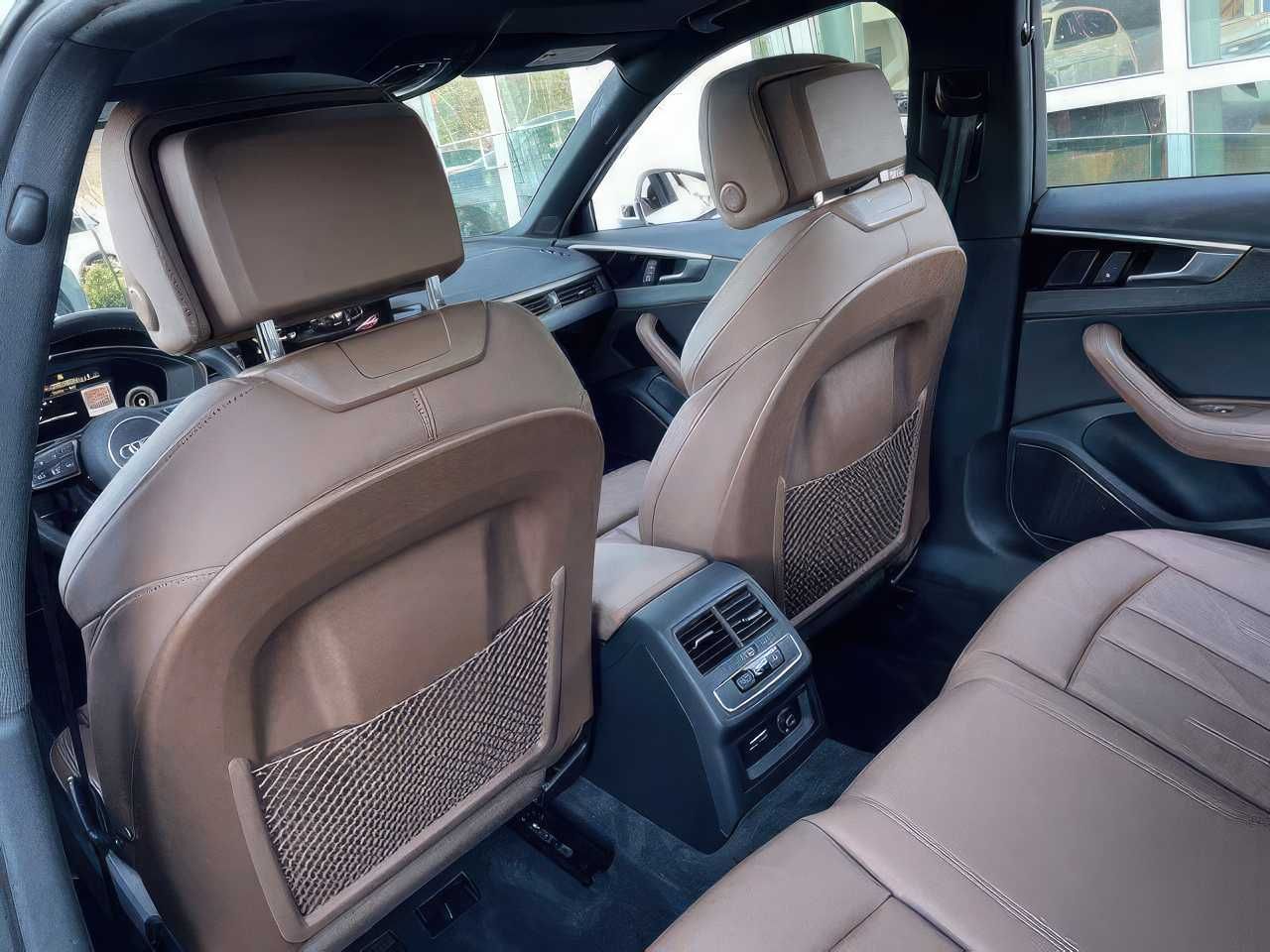 2020 Audi A4 quattro Premium Plus