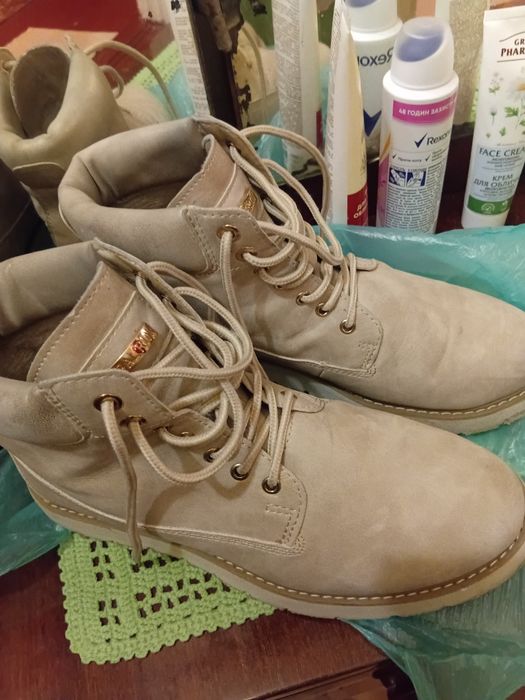 Ботинки жіночі 39 розмір, еко.кожа