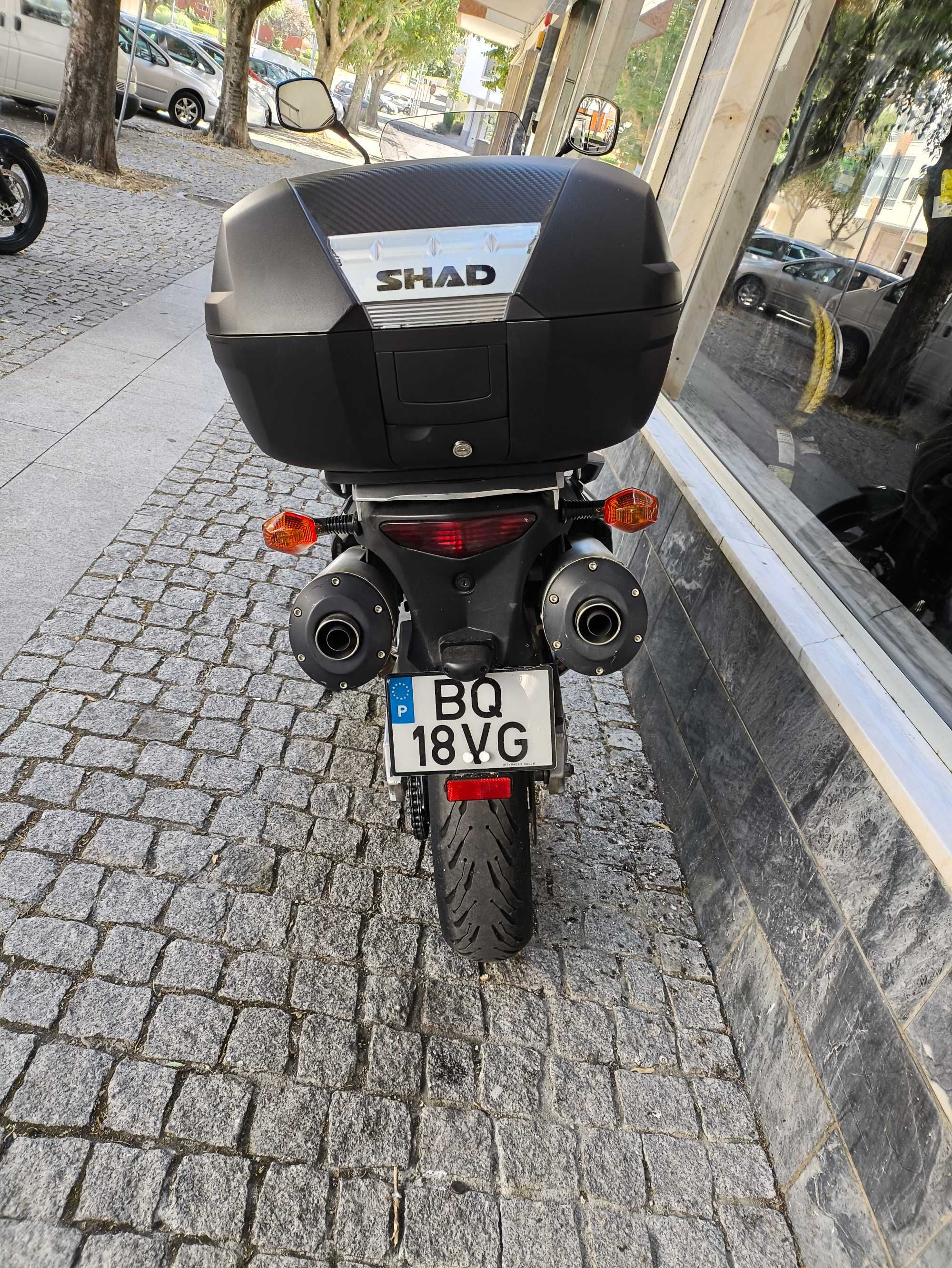 Suzuki V-Strom DL 1000