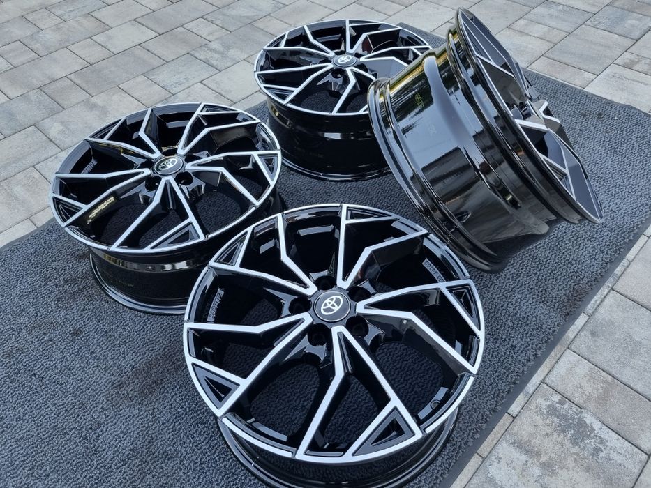 Nowe 18 " Toyota felgi alu C-HR Yaris Cross Auris Corolla RAV4 Camry
