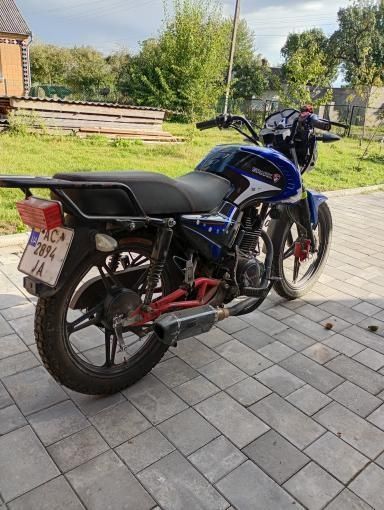 Мотоцикл спарк 150