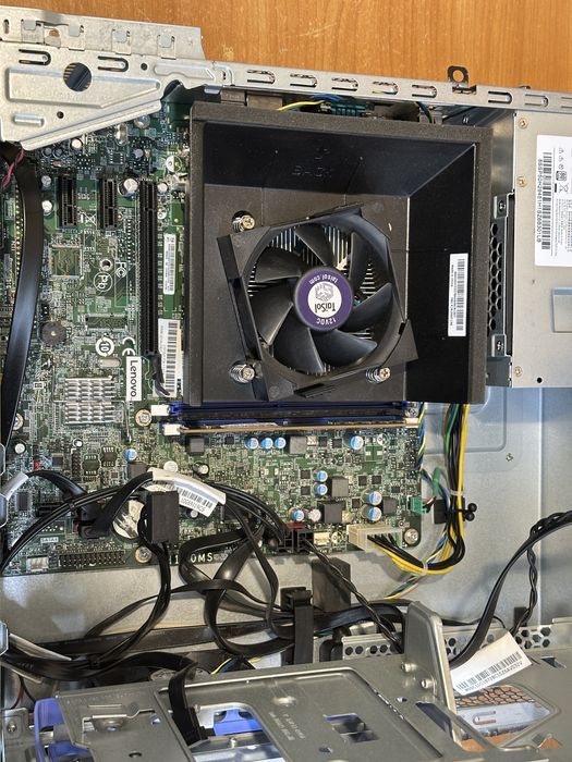 Системний блок Lenovo ThinkCentre M700/ і5-6500/ 8gb 60шт компютер