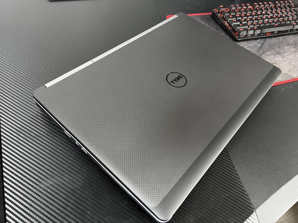 Ноутбук Dell i7 (17" дюймів )