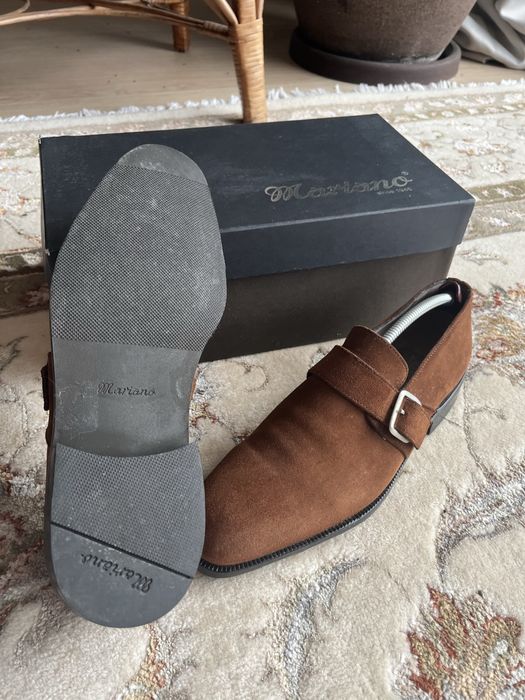 Vendo sapatos de homem tom de mel
