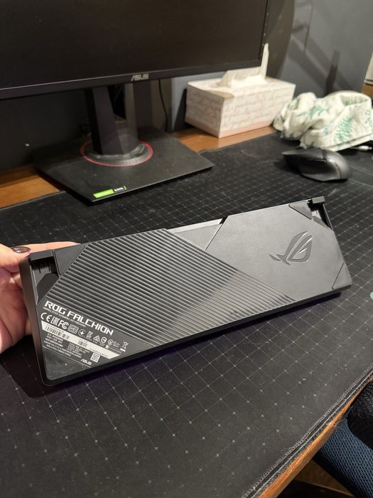 Teclado ASUS Rog Falchion