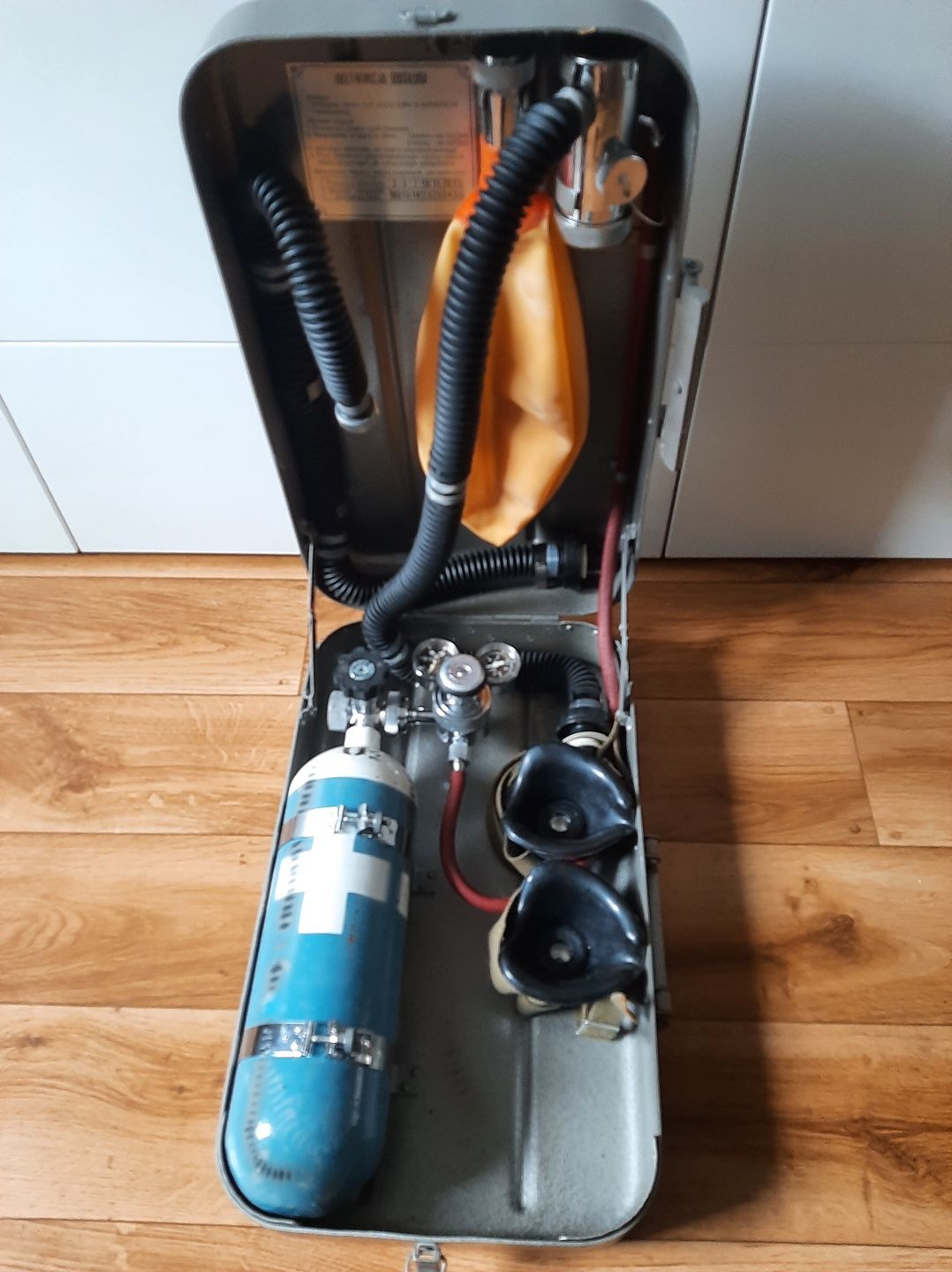 Przenośny inhalator AM-2M