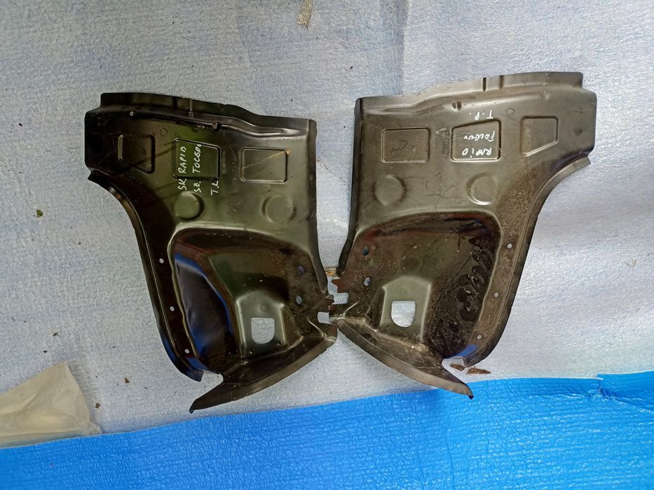 Skoda Rapid seat Toledo okular lampy tył lewej wspornik lampy lewy