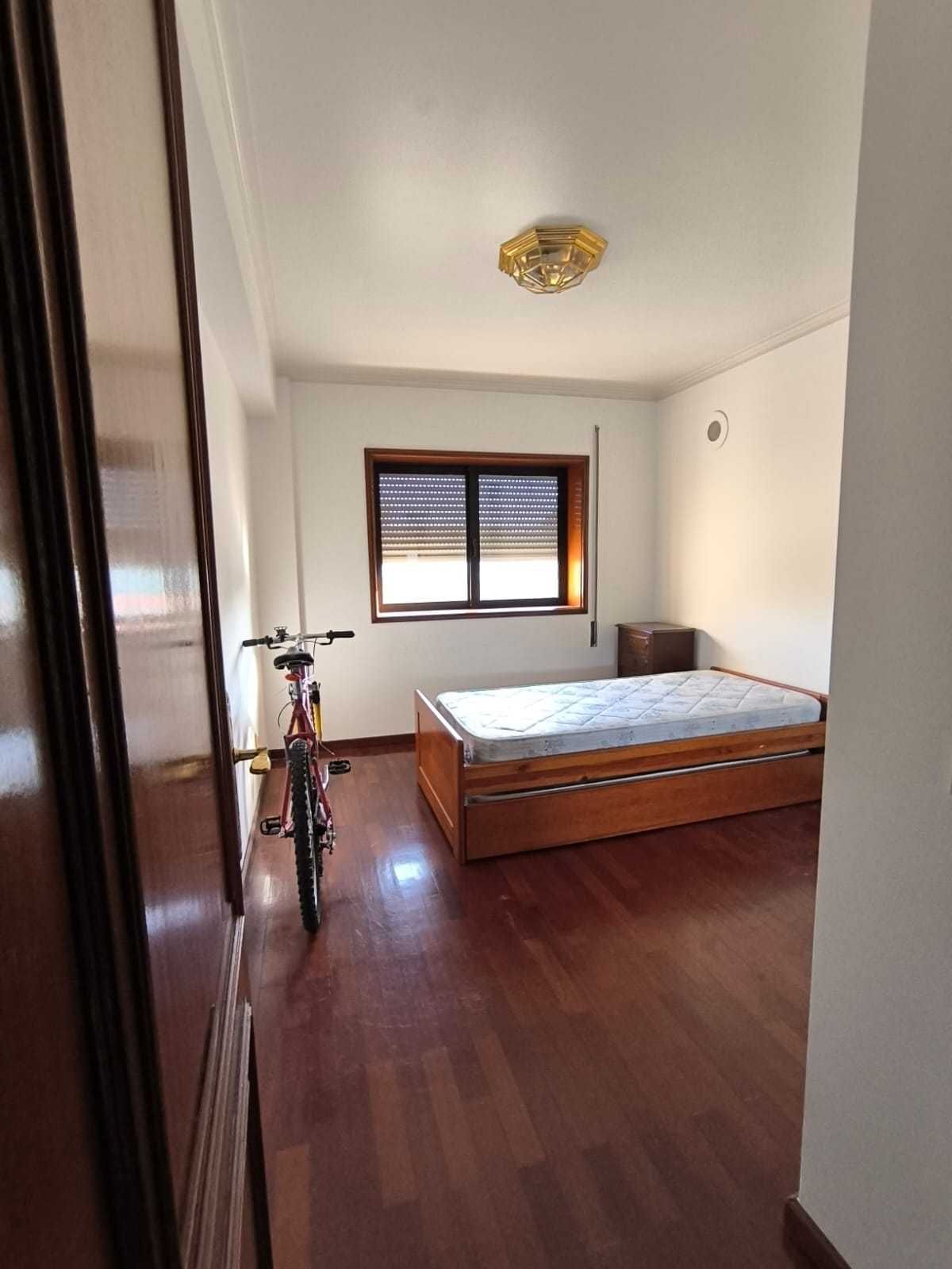 Apartamento T1 (flexível p/ T2) Pronto a Habitar – Centro de Águeda