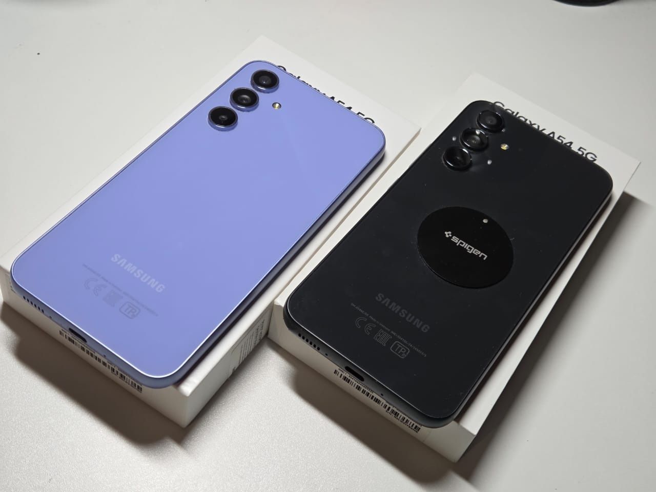Продам телефоны Samsung A-54 5G