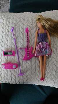 Lalka Barbie piosenkarka