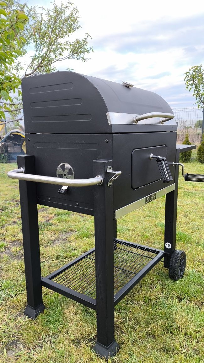 GRILL CHEF WĘGLOWY Wózek Komfort Plus

LANDMANN

11509