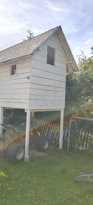 Domek dziecięcy drewniany duży, solidny