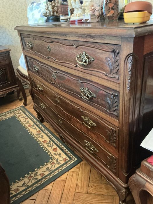 Mobília completa de quarto de madeira