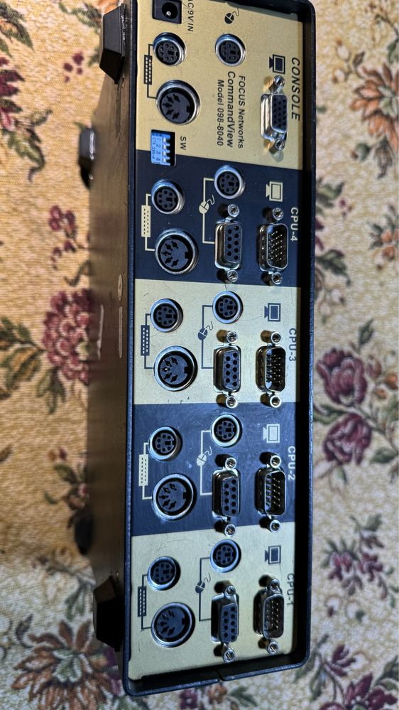 Трансформаторный блок питания Panasonic. Милливольтметр. KVM.