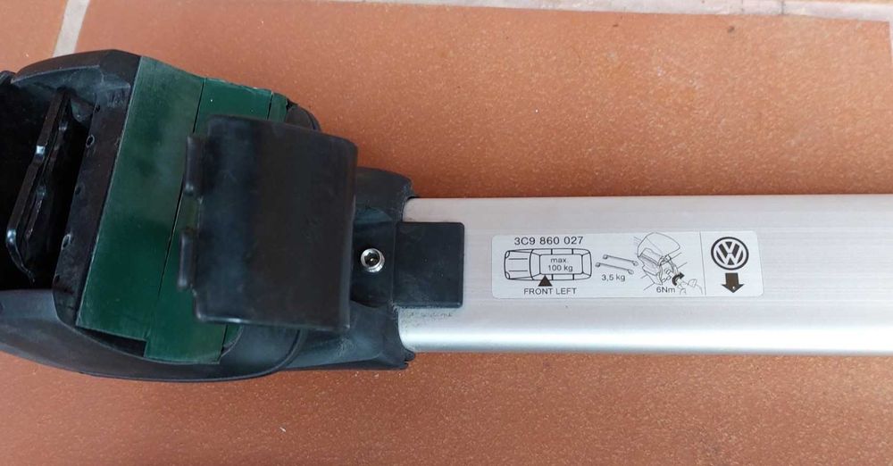 Bagażnik dachowy Passat B5 na relingi