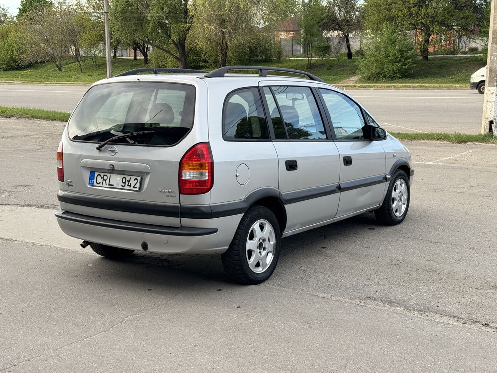 Продам Opel Zafira A газ/бензин