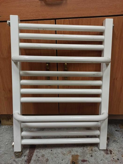 Grzejnik łazienkowy 40x55