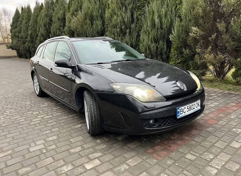 Продам машину!  Renault Laguna III ,в дуже хорошому, стані