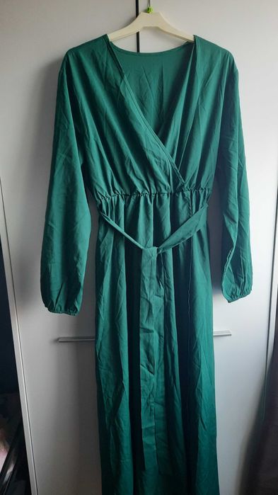 Zielona długa sukienka r. XL