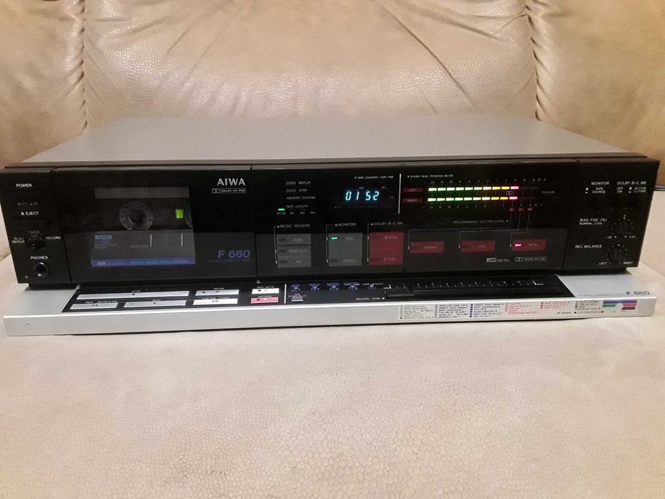 Кассетная дека AIWA AD-F660  (3 Head, Dual Capstain, Made in Japan)