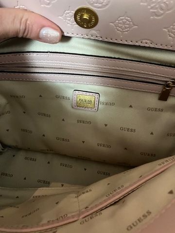 Mala GUESS Rosa edição limitada
