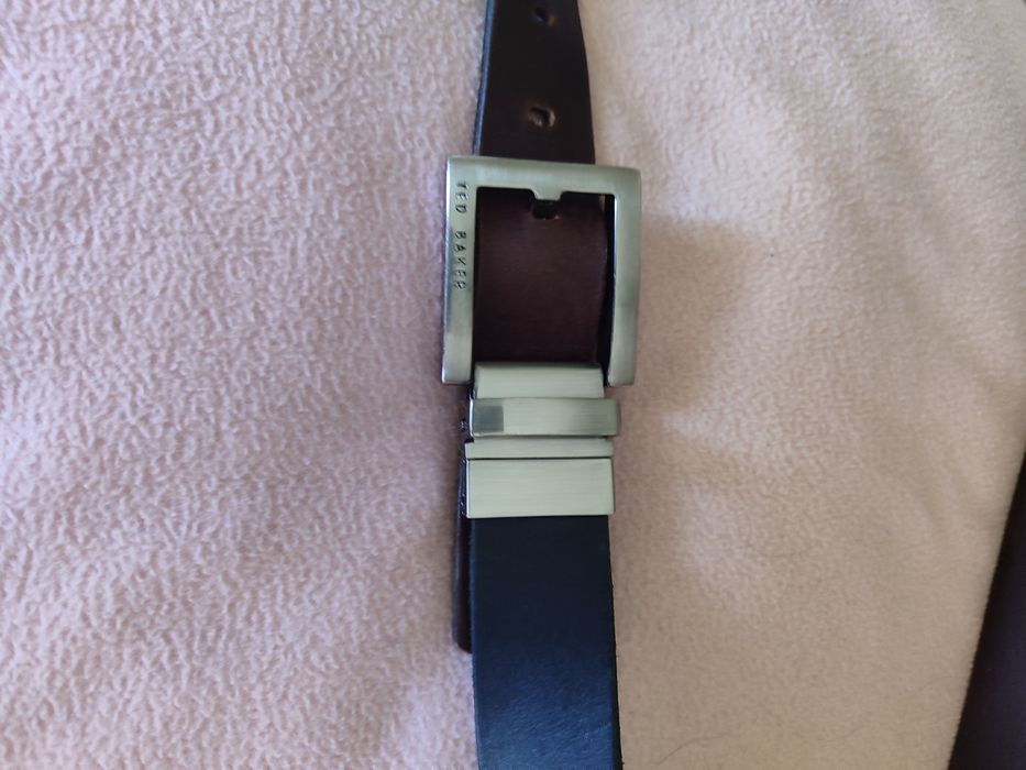 Ремень кожаный  с металлической пряжкой