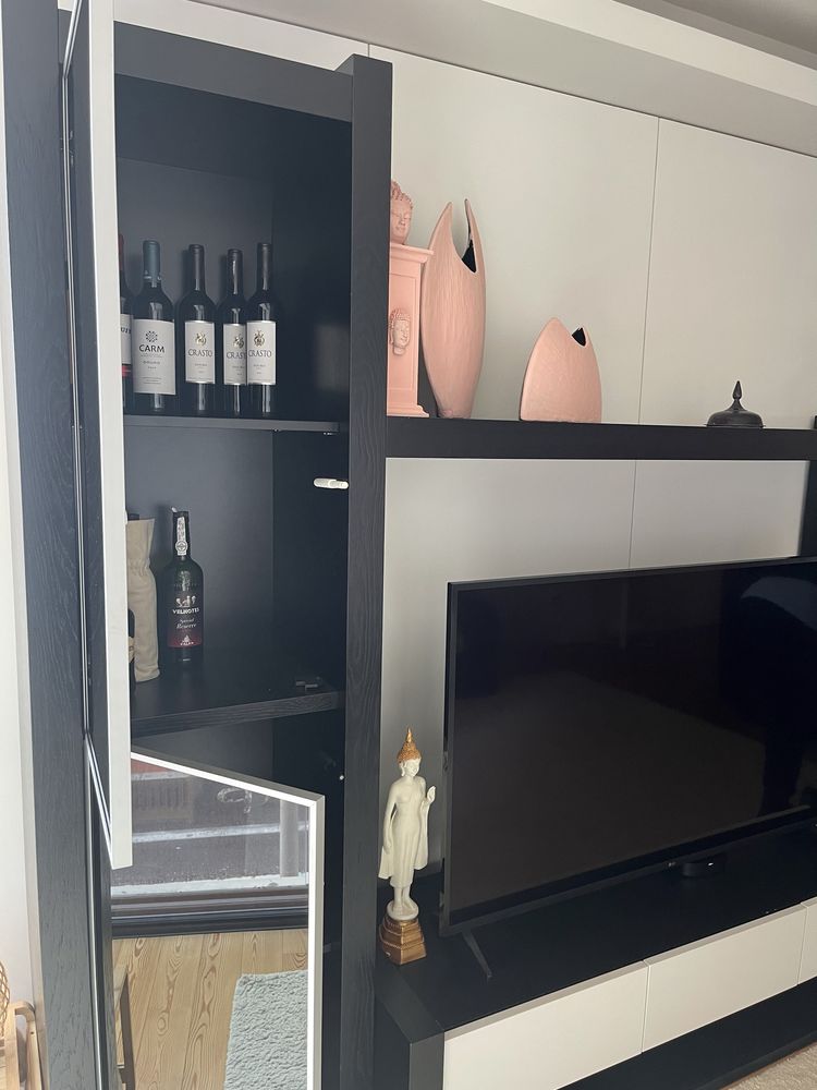 Móvel de sala para TV