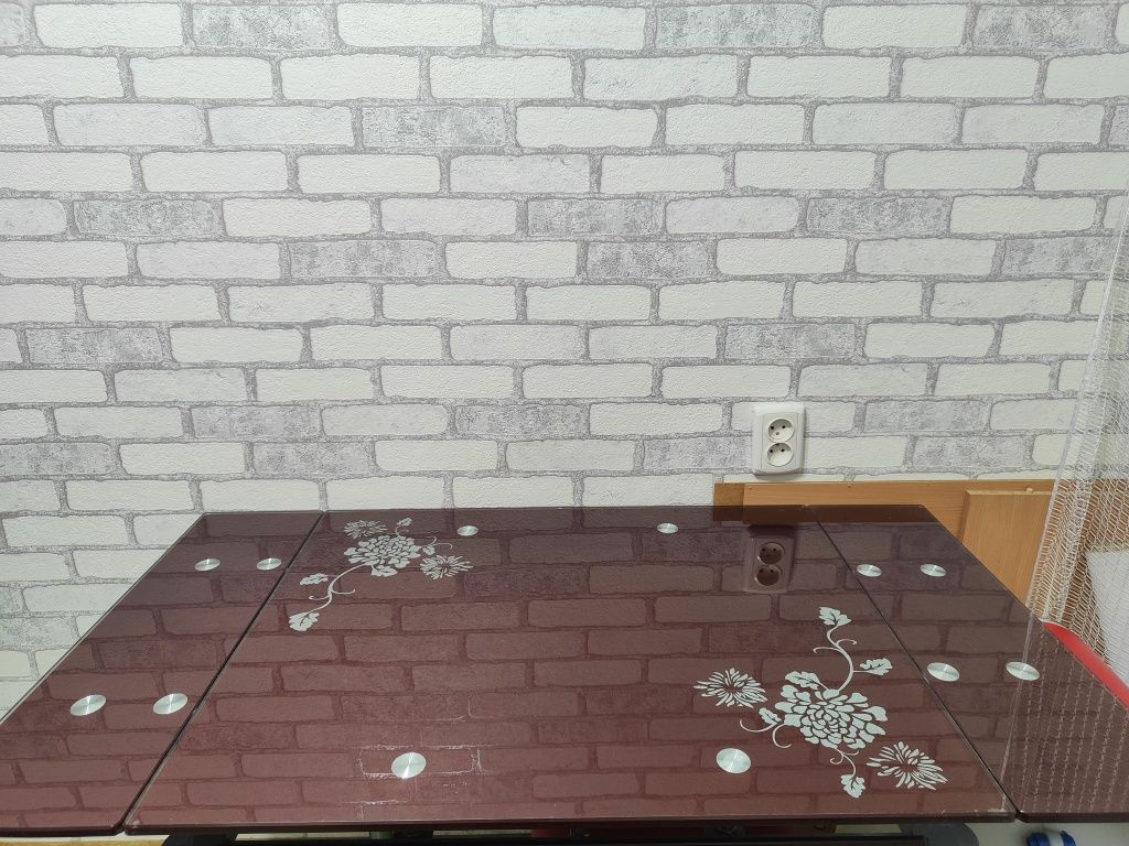 Стіл кухонний розкладний