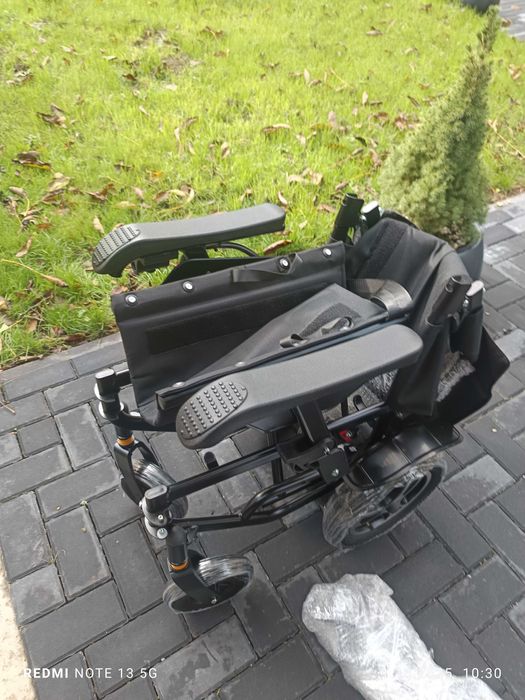 Mega wyprzedaż Nowy wózek inwalidzki elektryczny Smart Cross