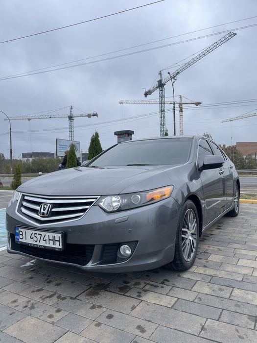 Honda accord 8  2008