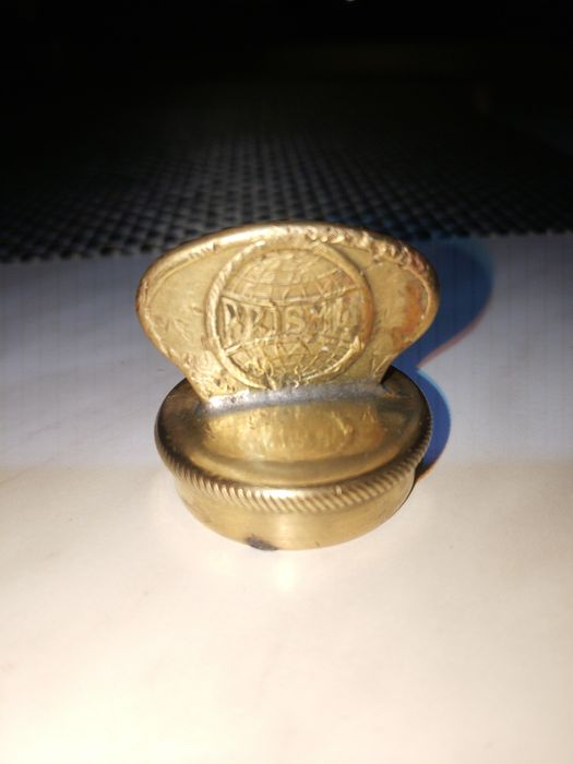 Крышка пробка латунная резьбовая  примуса с логотипом "PRISMA"