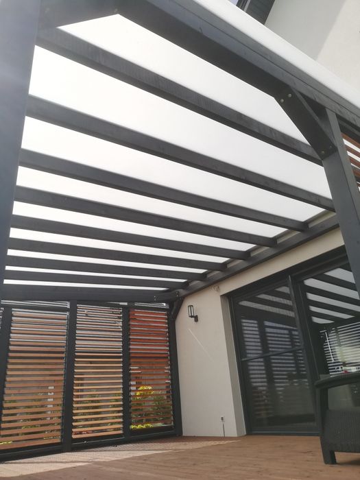 Poliwęglan zadaszenie tarasu