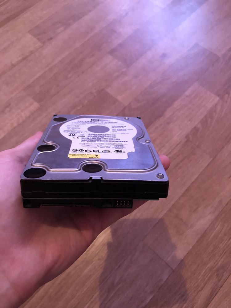 Продам жосткий диск Western Digital 250 GB