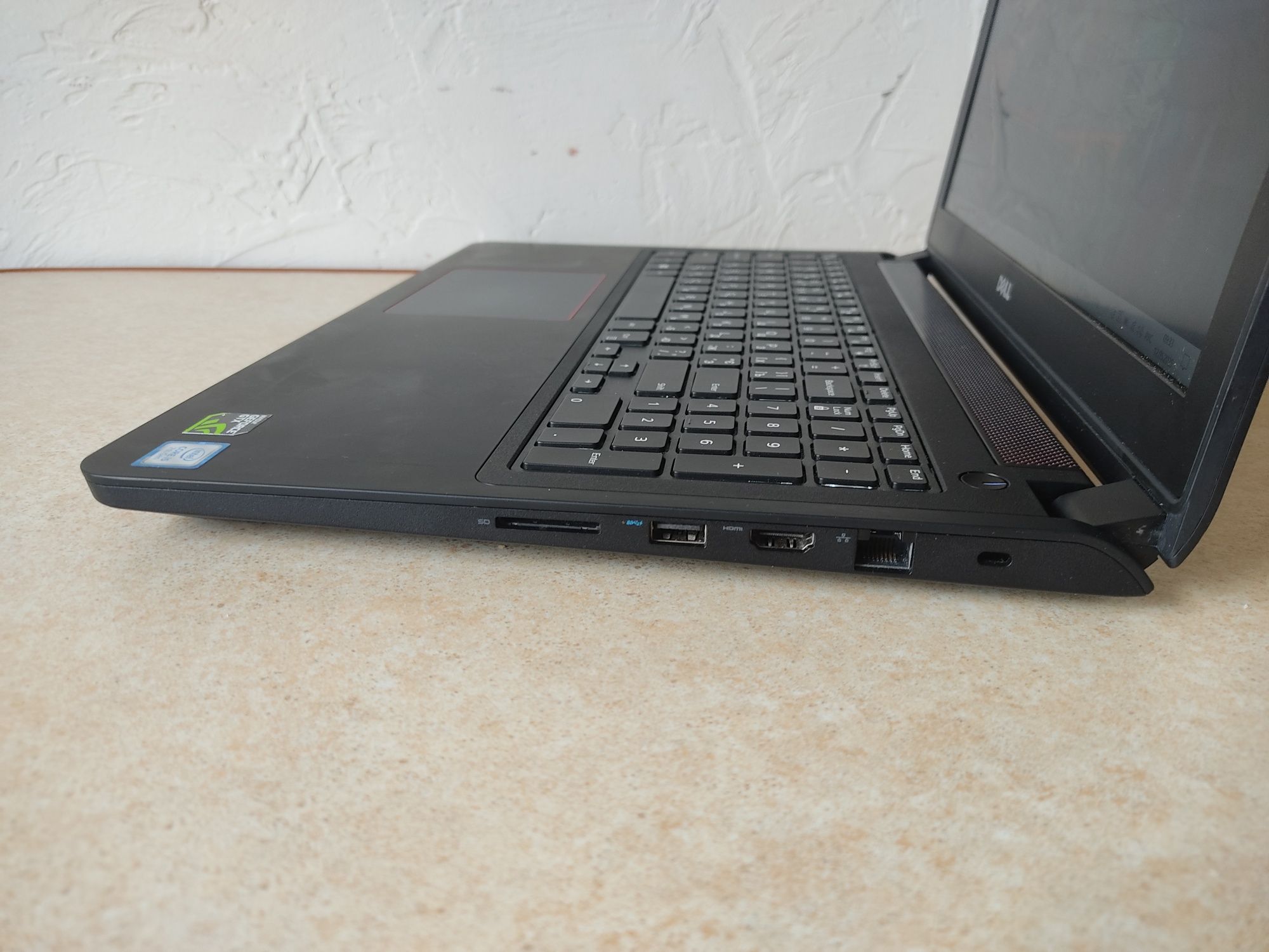 Ігровий GTX 1050 4GB 16 RAM/256 SSD 15,6" Dell