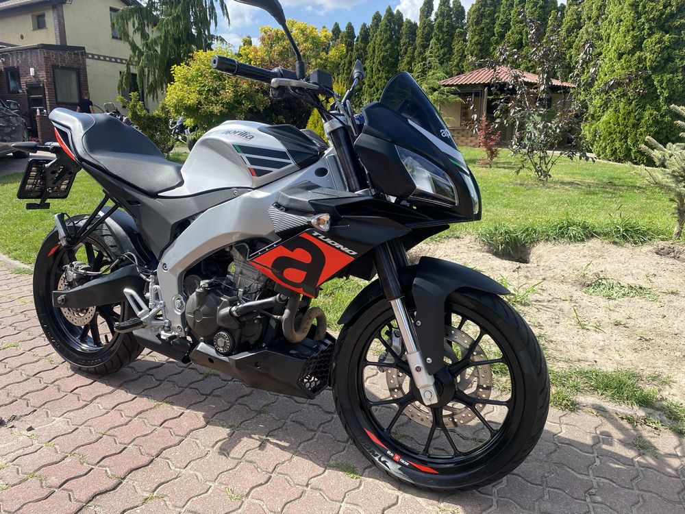 Aprilia rs 125 tuono