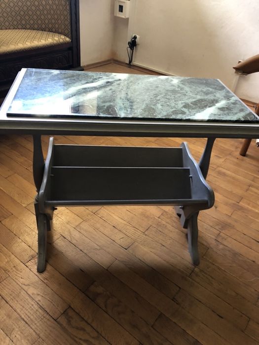 Stolik gazetnik marmur odrestaurowany chabby chick lata 70 te